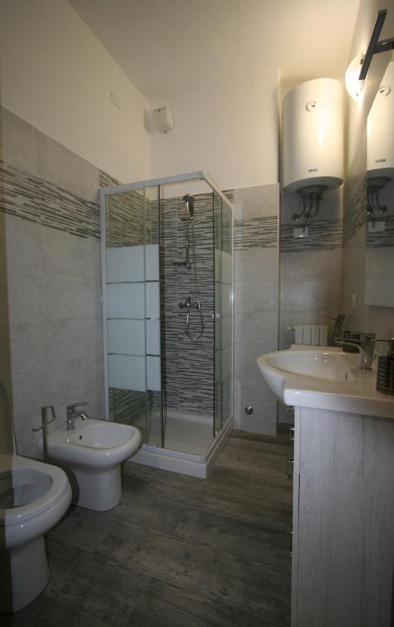Sansirofiera Rooms มิลาน ภายนอก รูปภาพ